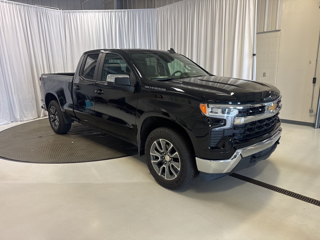 used 2024 Chevrolet Silverado 1500 car, priced at $37,386