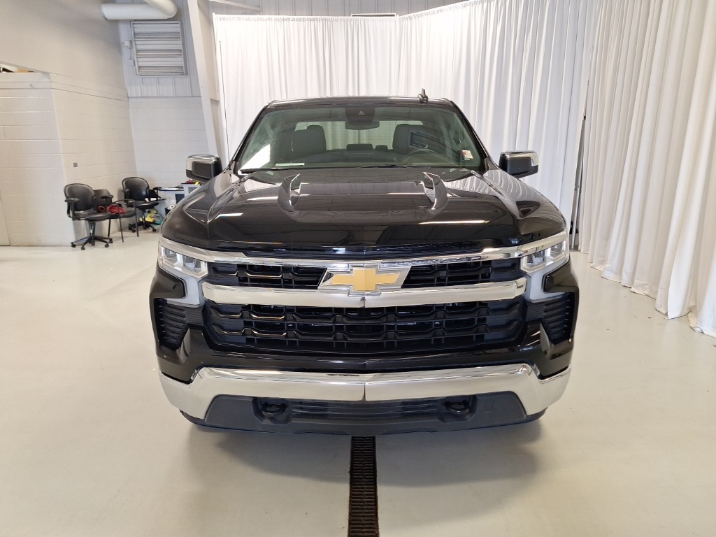 used 2024 Chevrolet Silverado 1500 car, priced at $37,386
