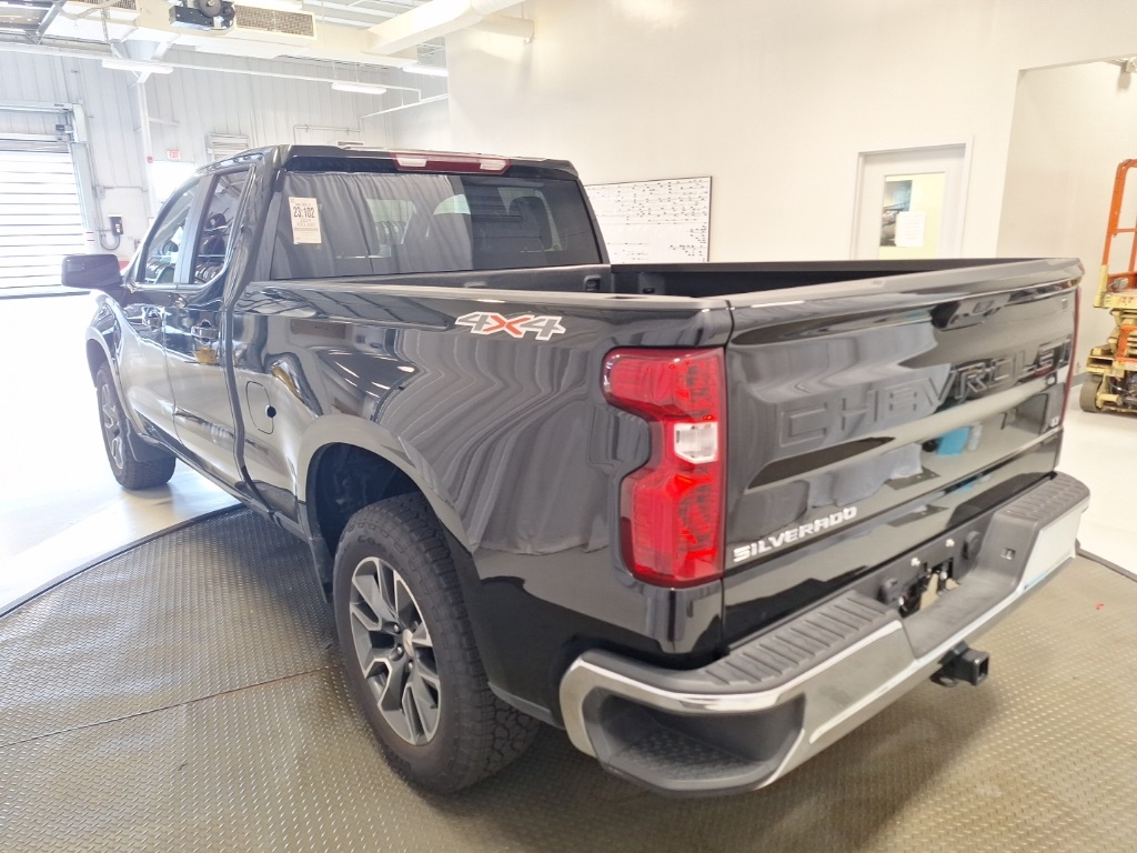 used 2024 Chevrolet Silverado 1500 car, priced at $37,386
