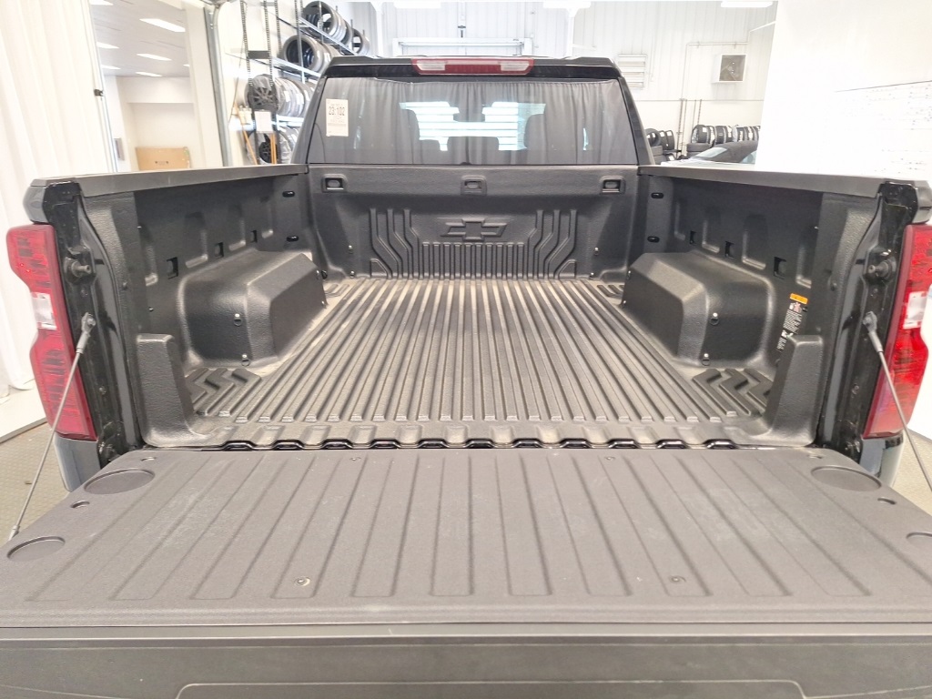 used 2024 Chevrolet Silverado 1500 car, priced at $37,386