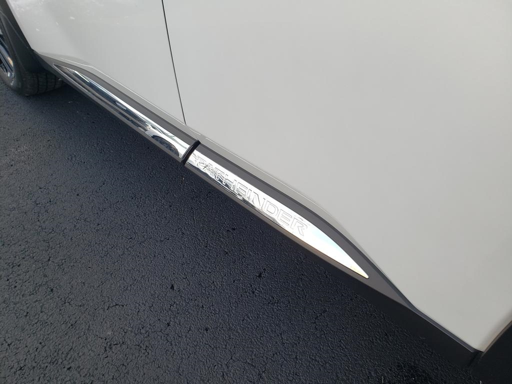 new 2025 Nissan Pathfinder car, priced at $45,995