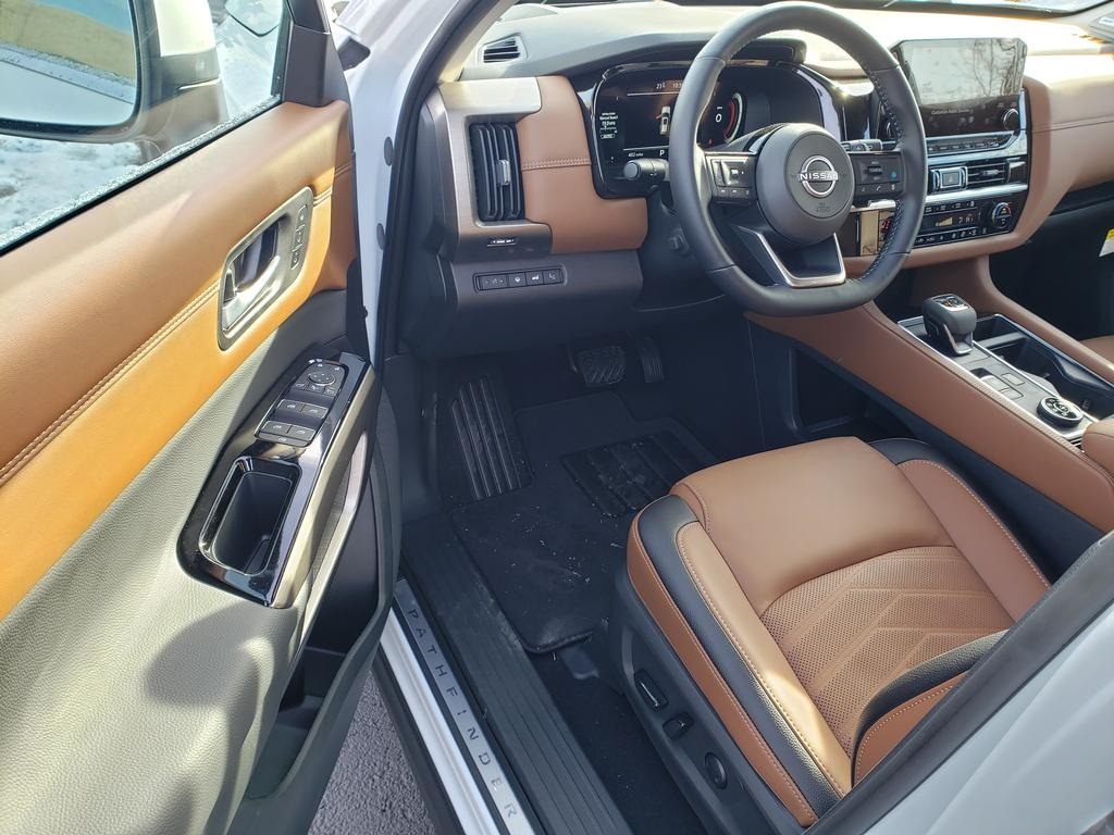 new 2025 Nissan Pathfinder car, priced at $45,995