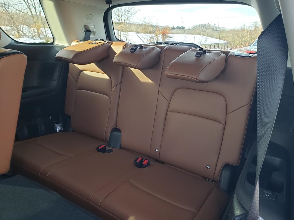 new 2025 Nissan Pathfinder car, priced at $45,995