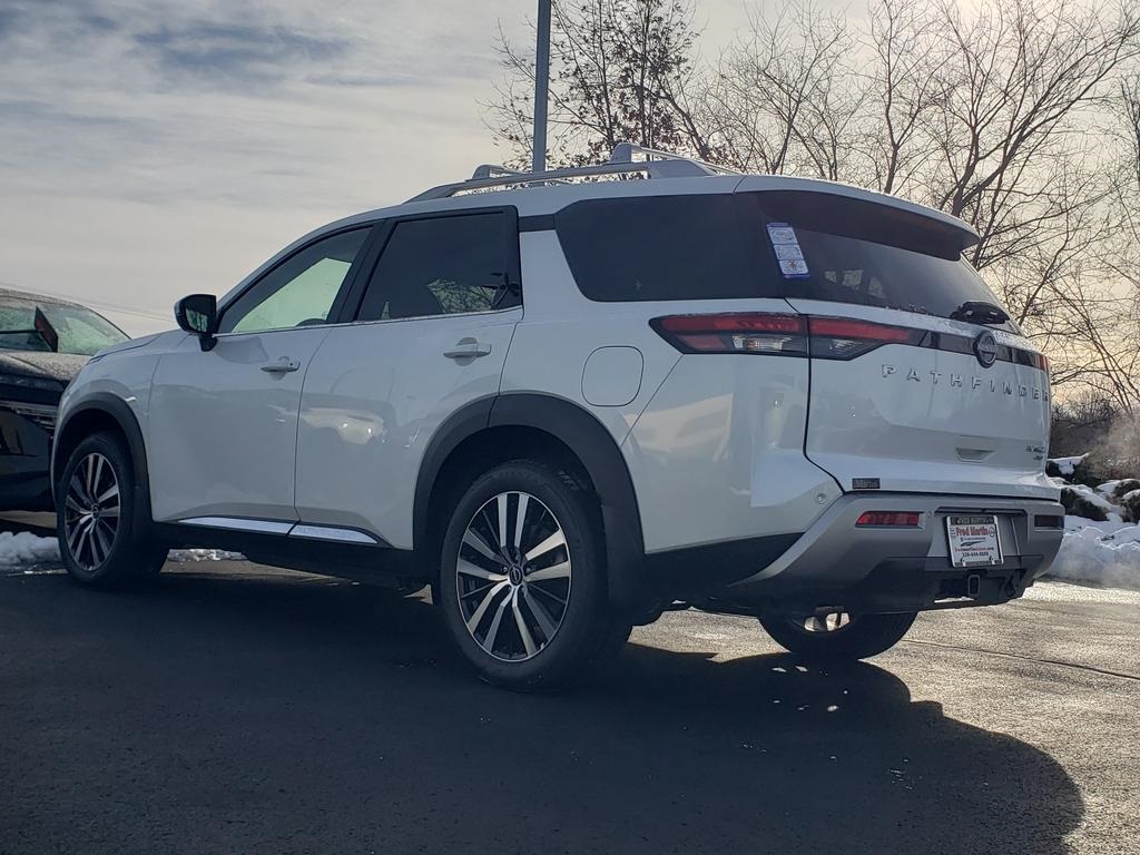 new 2025 Nissan Pathfinder car, priced at $45,995