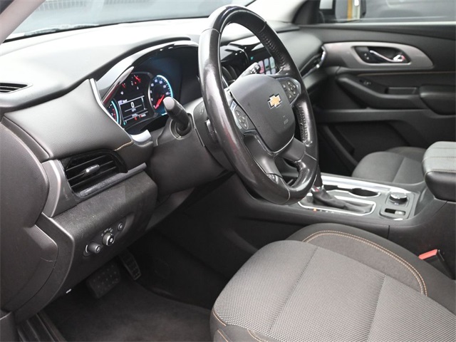 used 2018 Chevrolet Traverse car, priced at $19,290