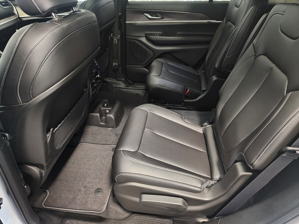 new 2025 Jeep Grand Cherokee L car, priced at $51,162