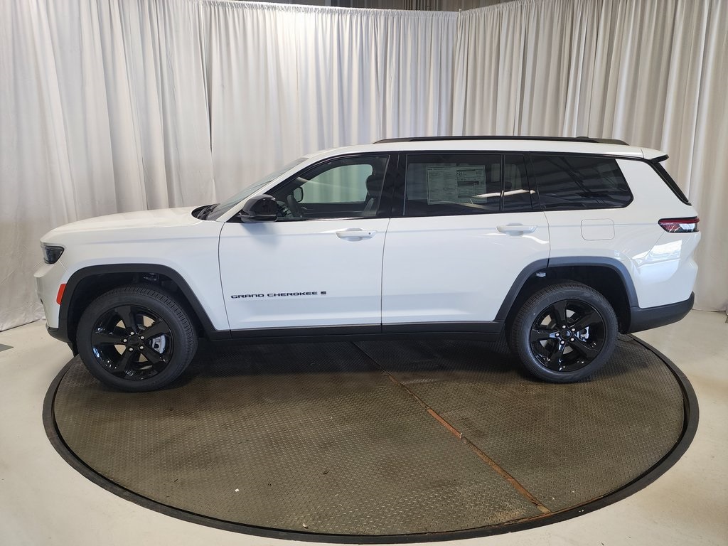 new 2025 Jeep Grand Cherokee L car, priced at $51,162