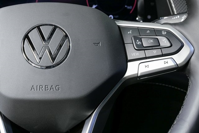 new 2026 Volkswagen Atlas Cross Sport car, priced at $57,392