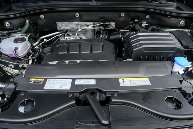 new 2026 Volkswagen Atlas Cross Sport car, priced at $57,392