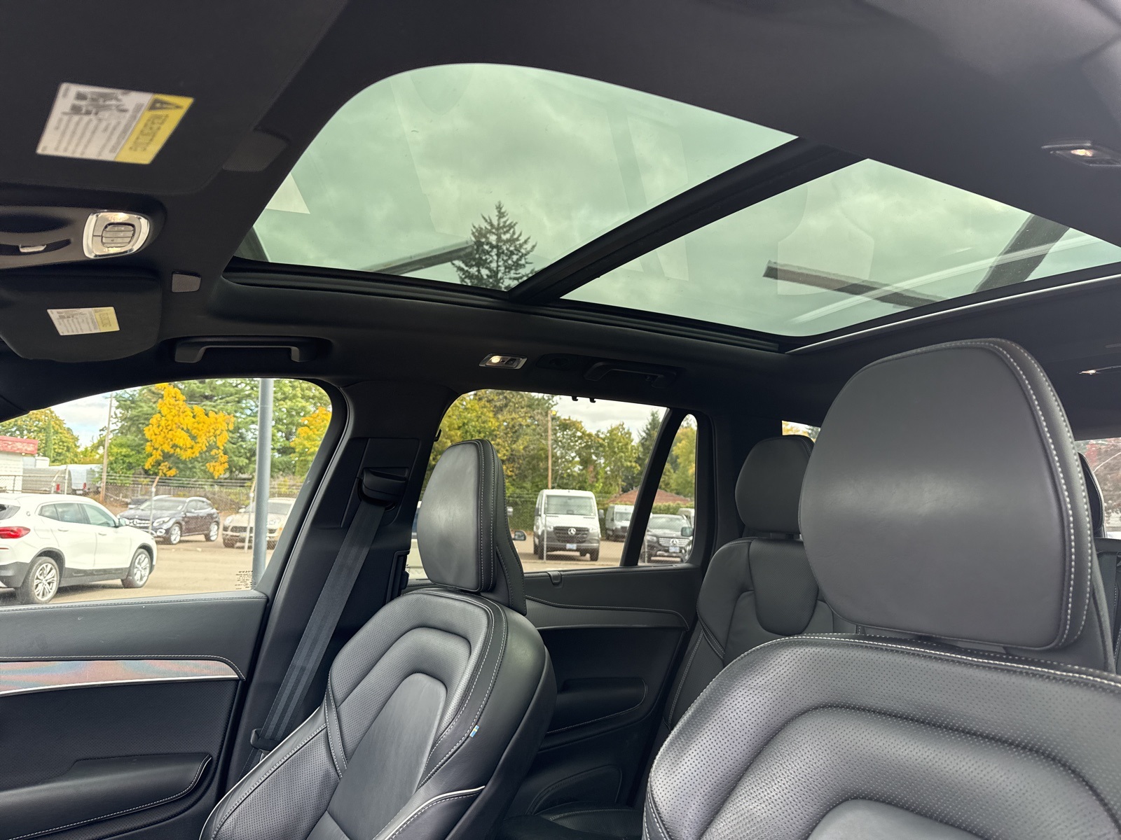 used 2022 Volvo XC90 Recharge Plug-In Hybrid car, priced at $46,998