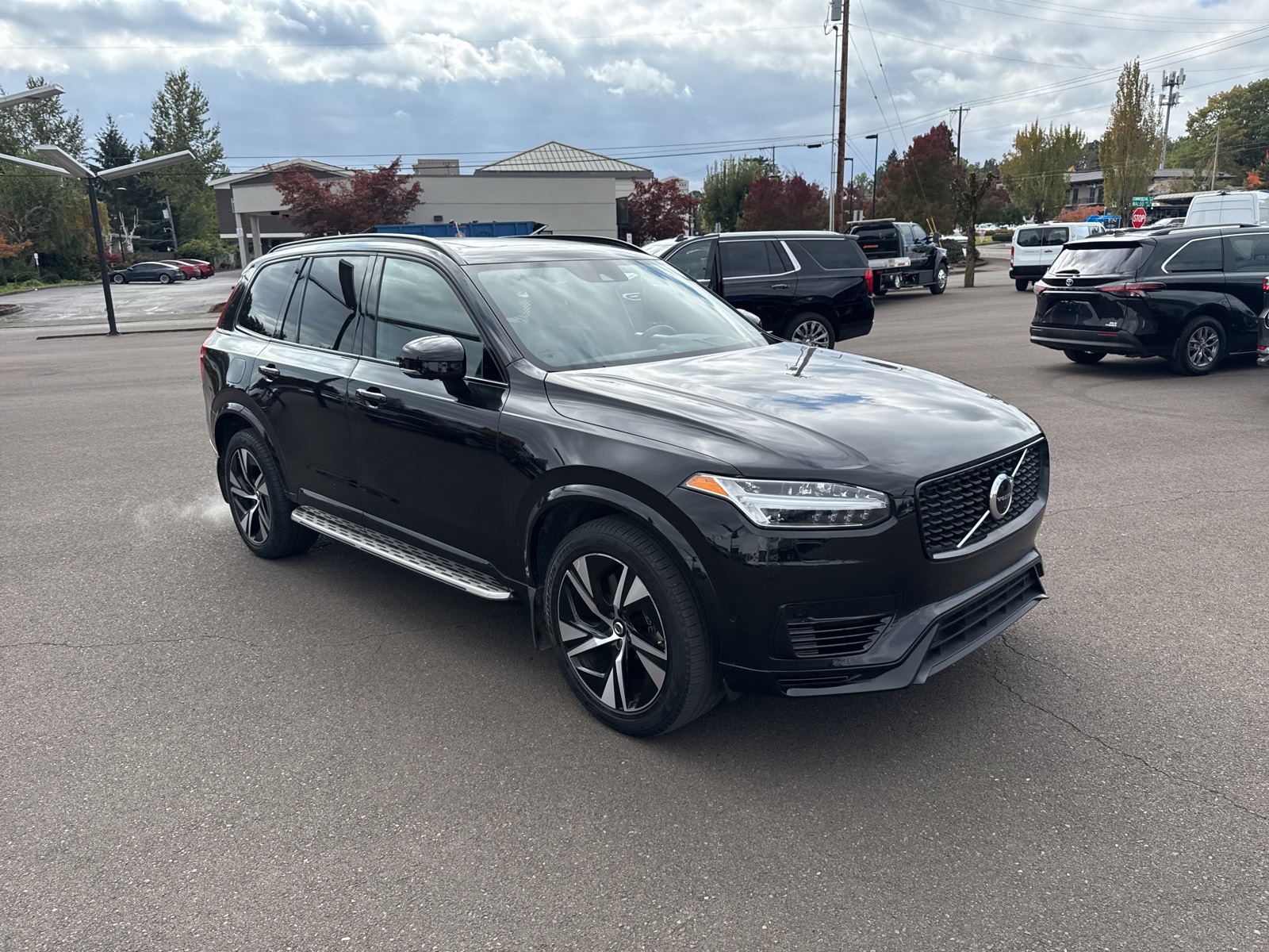 used 2022 Volvo XC90 Recharge Plug-In Hybrid car, priced at $46,998