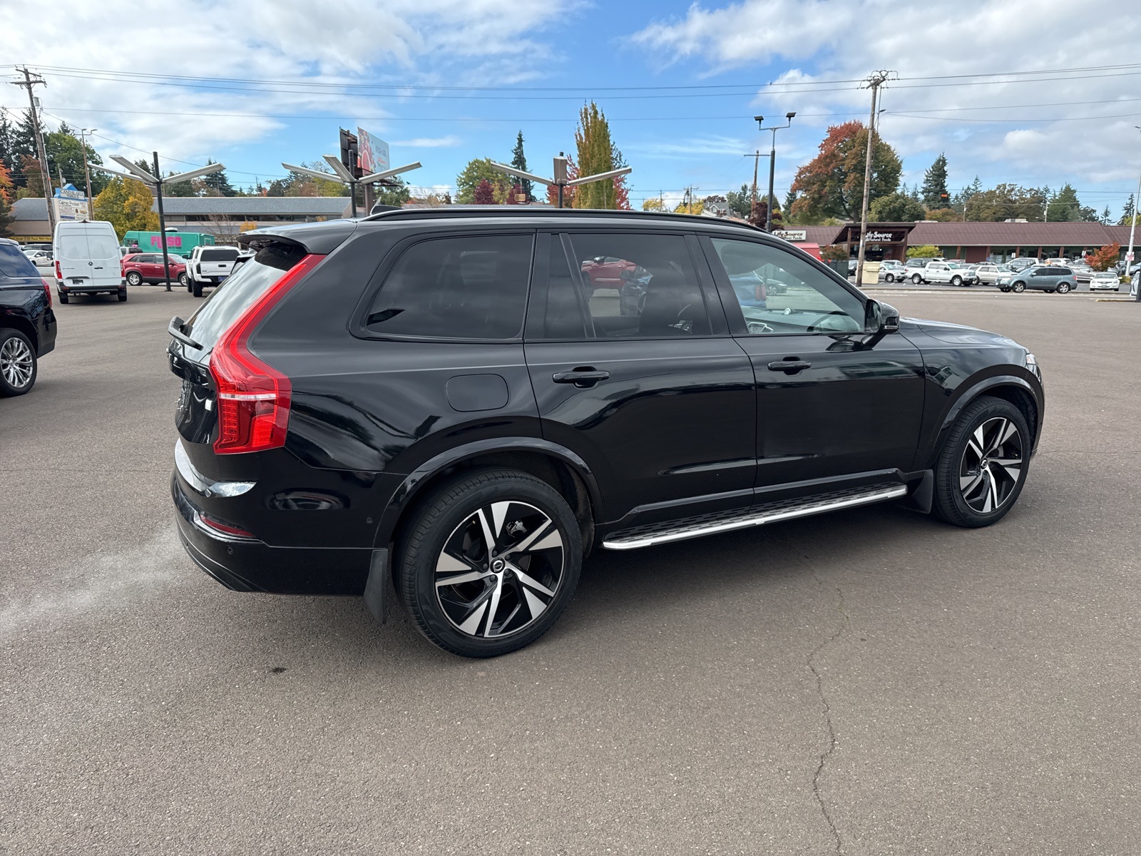 used 2022 Volvo XC90 Recharge Plug-In Hybrid car, priced at $46,998