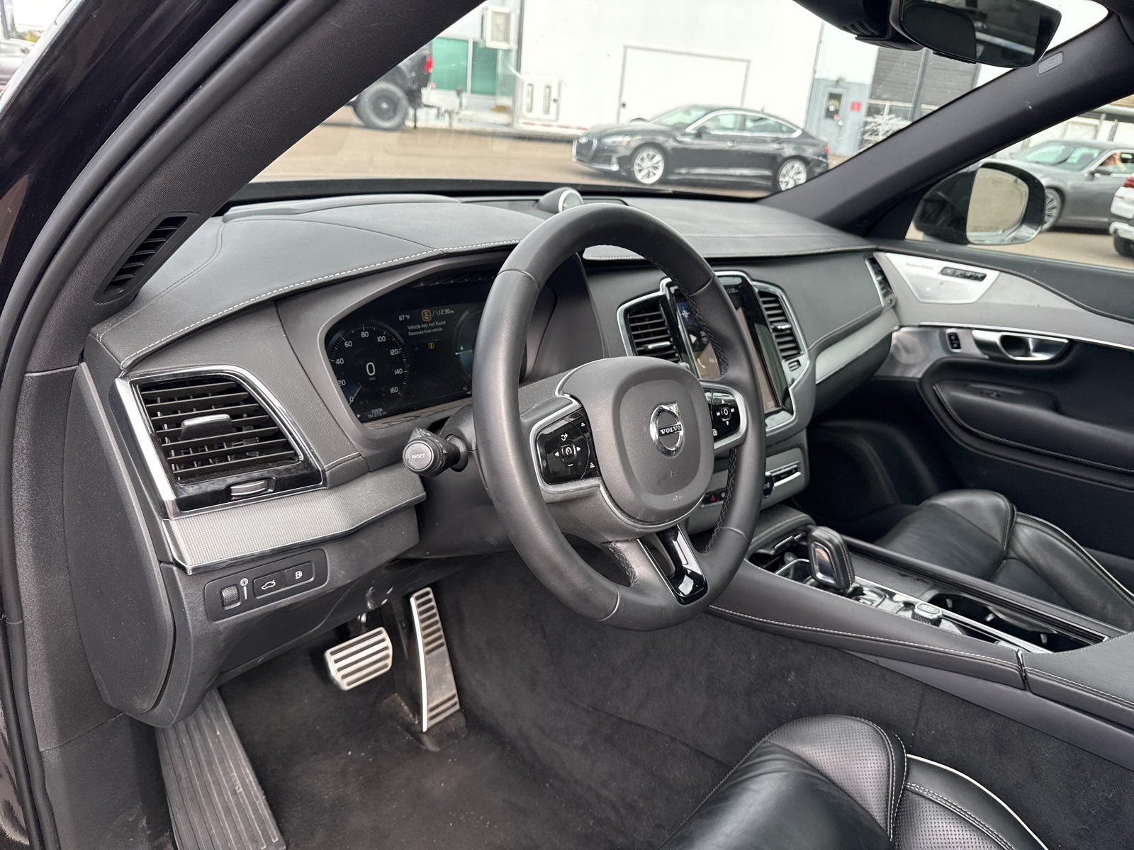 used 2022 Volvo XC90 Recharge Plug-In Hybrid car, priced at $46,998