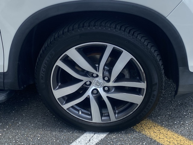 used 2016 Honda Pilot car, priced at $15,895