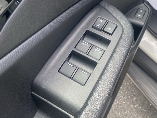 used 2016 Honda Pilot car, priced at $15,895