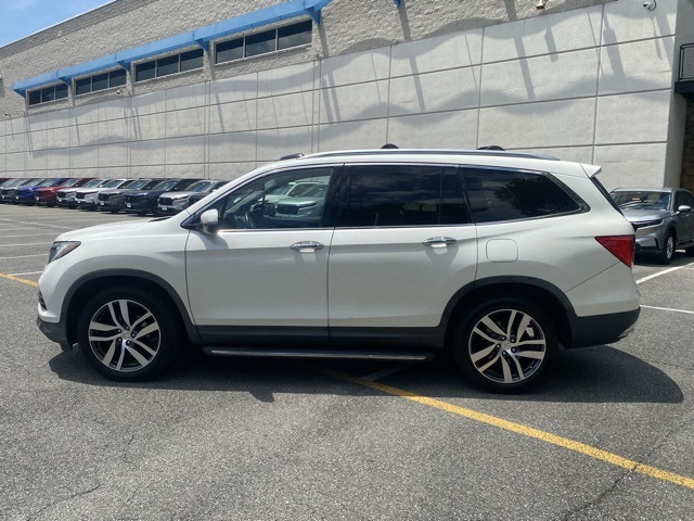 used 2016 Honda Pilot car, priced at $15,895
