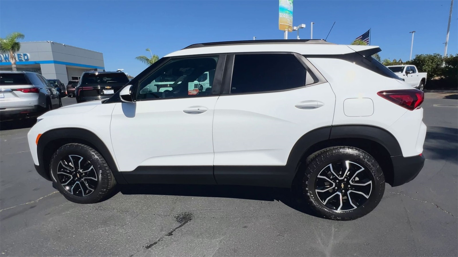 used 2022 Chevrolet TrailBlazer car, priced at $26,494
