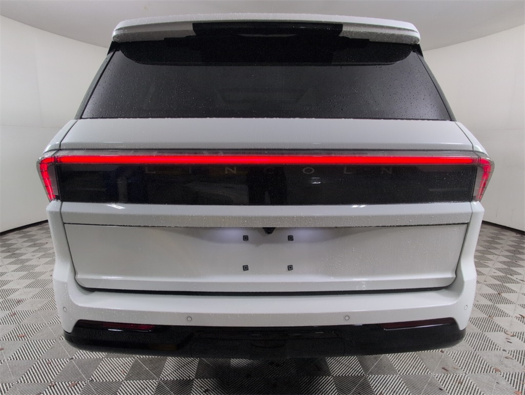 new 2025 Lincoln Navigator car