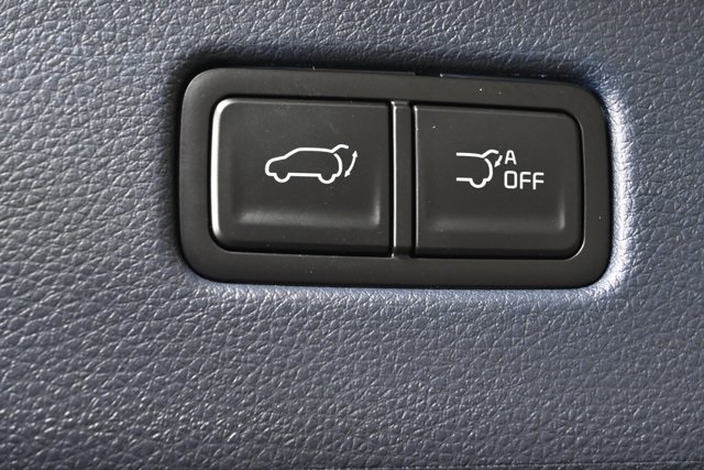 new 2026 Kia Carnival Hybrid car, priced at $56,020