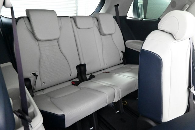 new 2026 Kia Carnival Hybrid car, priced at $56,020