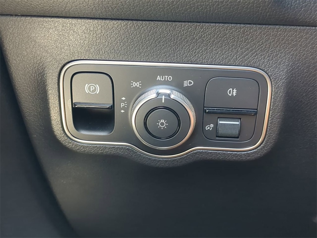 used 2024 Mercedes-Benz GLB car, priced at $37,991
