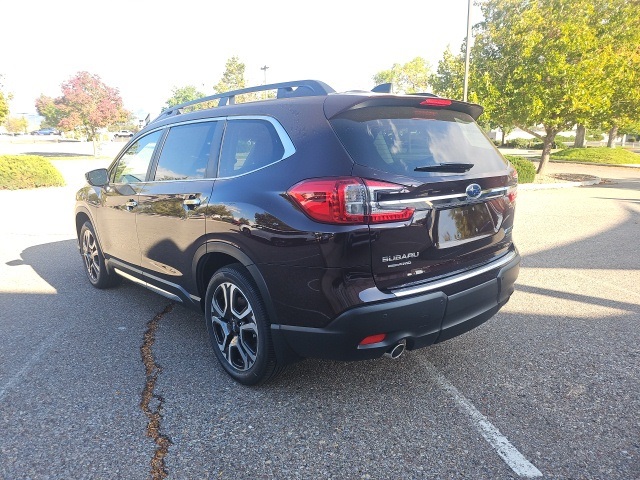 new 2025 Subaru Ascent car, priced at $53,728
