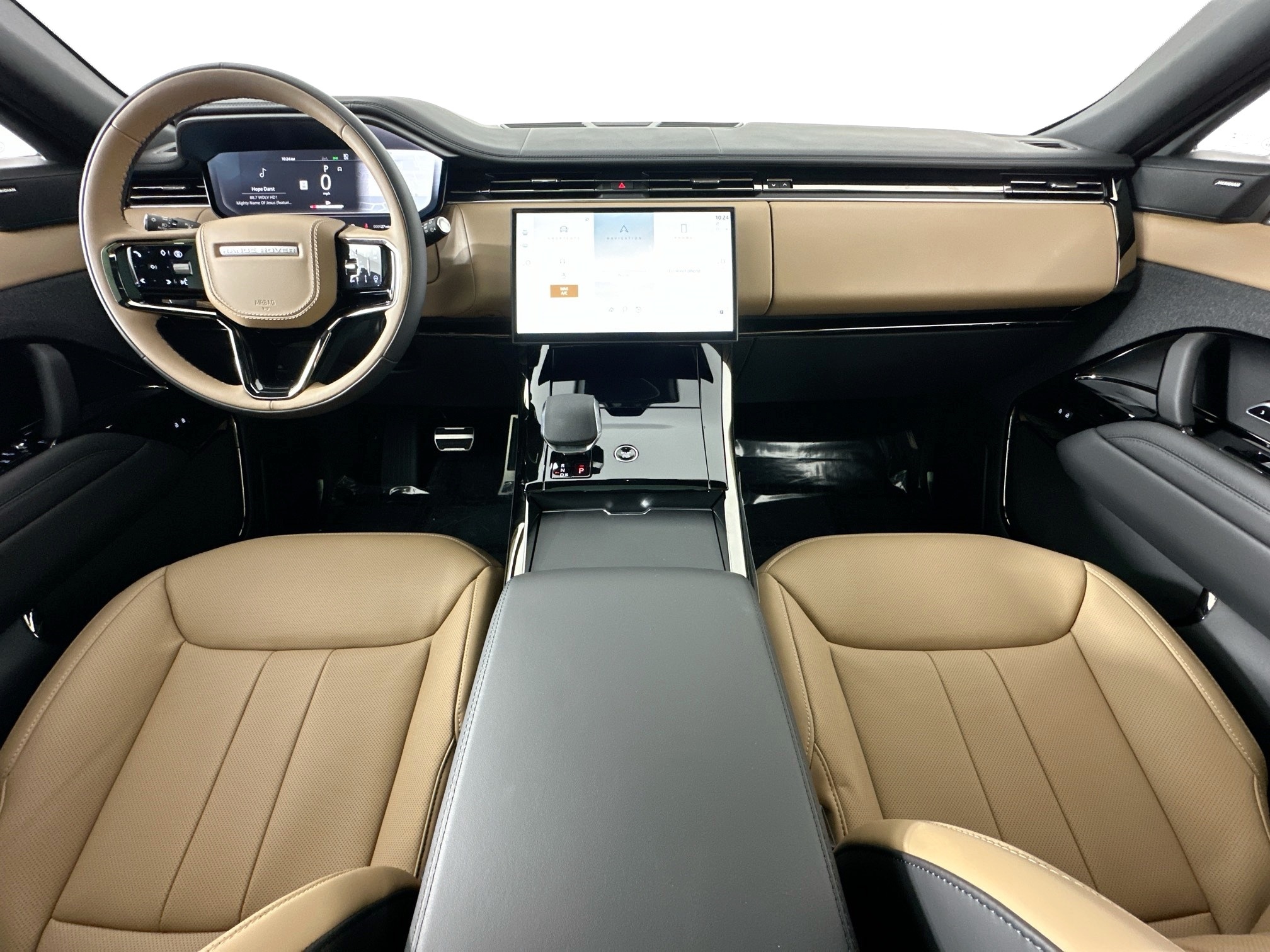 new 2025 Land Rover Range Rover Sport car, priced at $113,380