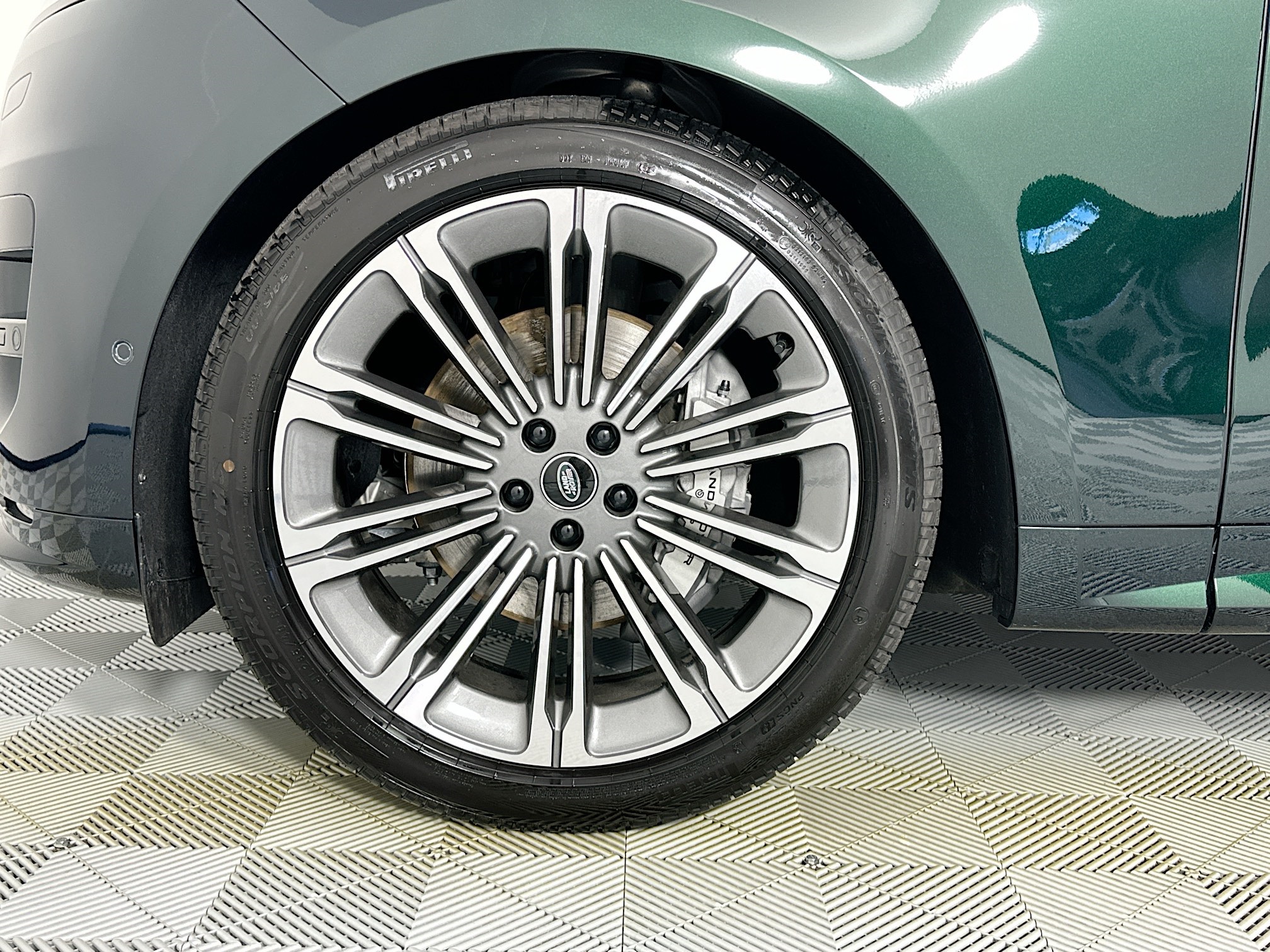 new 2025 Land Rover Range Rover Sport car, priced at $113,380