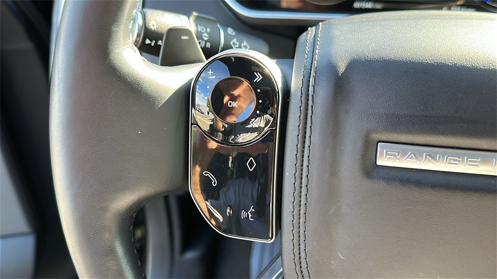 used 2022 Land Rover Range Rover car, priced at $58,971