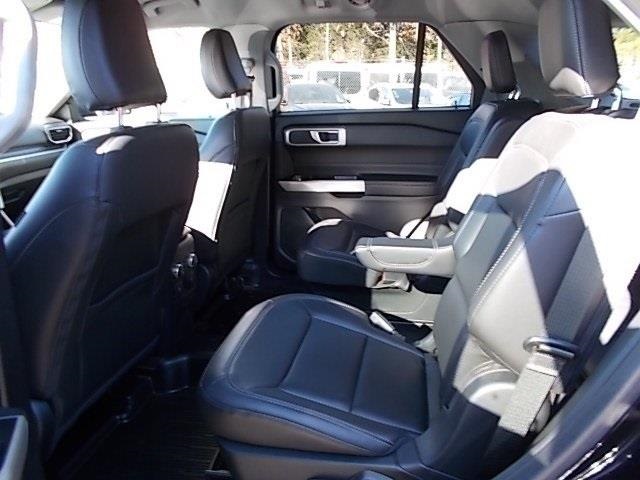 used 2022 Ford Explorer car, priced at $31,716
