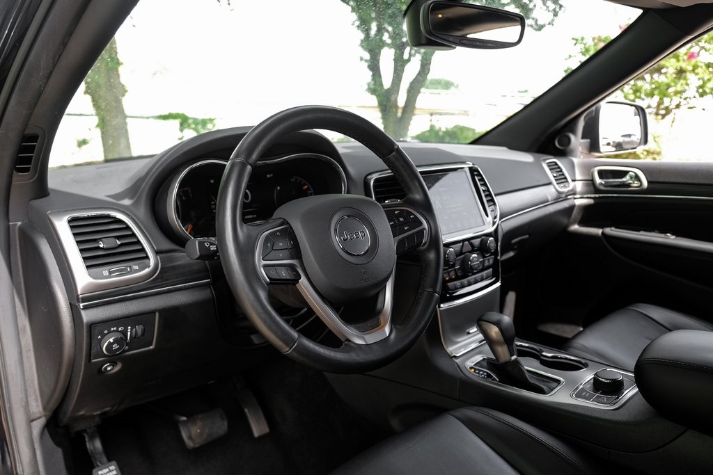 used 2022 Jeep Grand Cherokee WK car, priced at $27,075