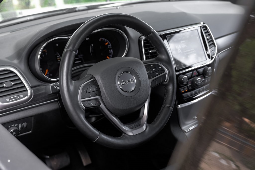 used 2022 Jeep Grand Cherokee WK car, priced at $27,075