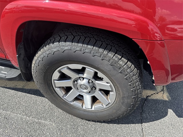 used 2014 Toyota 4Runner car, priced at $21,457