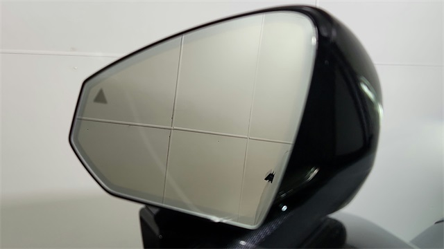 new 2025 Volvo EX90 car, priced at $91,535