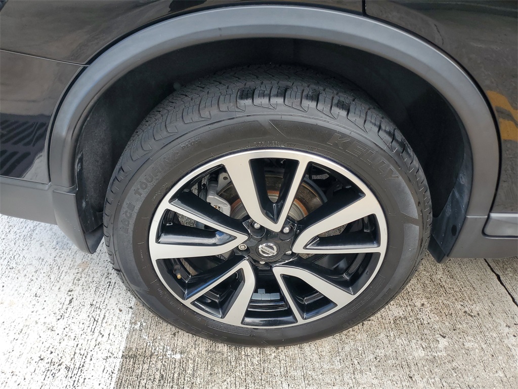 used 2019 Nissan Rogue car, priced at $15,995