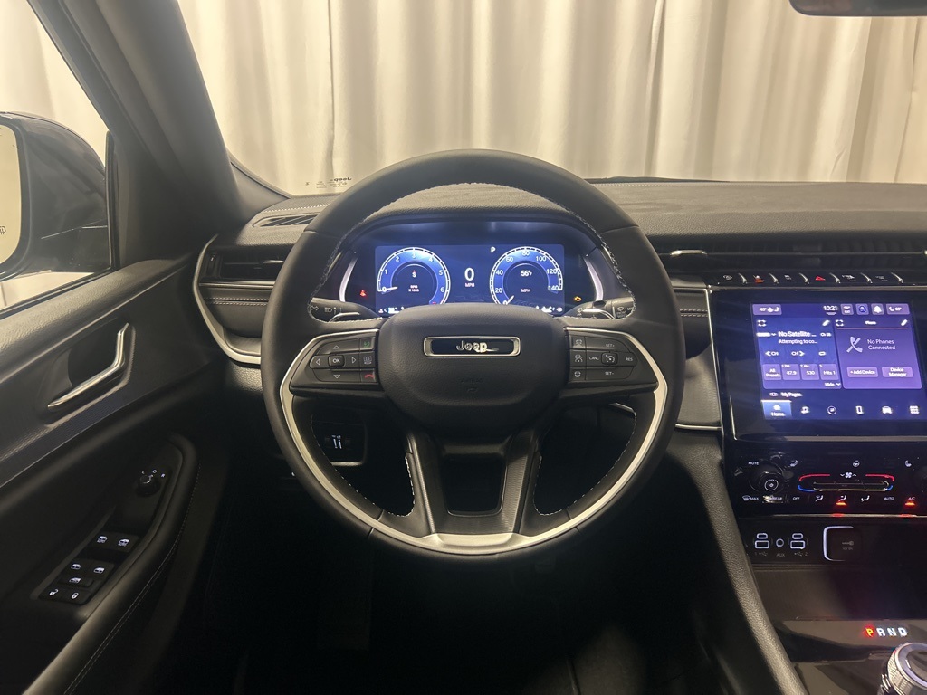 new 2025 Jeep Grand Cherokee L car, priced at $44,499