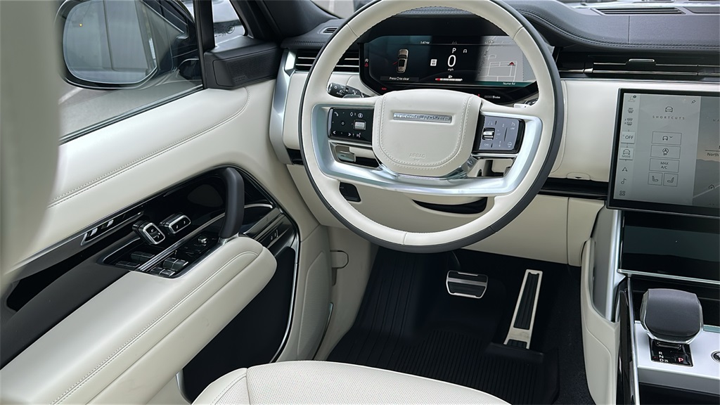 new 2025 Land Rover Range Rover car, priced at $148,155