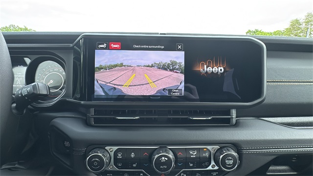 new 2025 Jeep Wrangler car, priced at $54,518