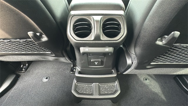 new 2025 Jeep Wrangler car, priced at $54,518