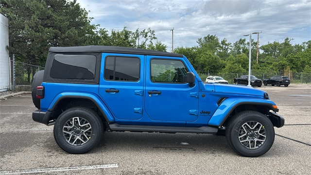 new 2025 Jeep Wrangler car, priced at $54,518