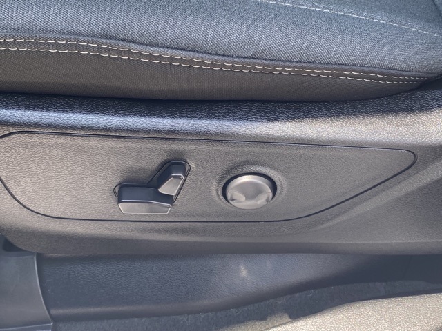 used 2023 Ram 1500 car, priced at $38,361