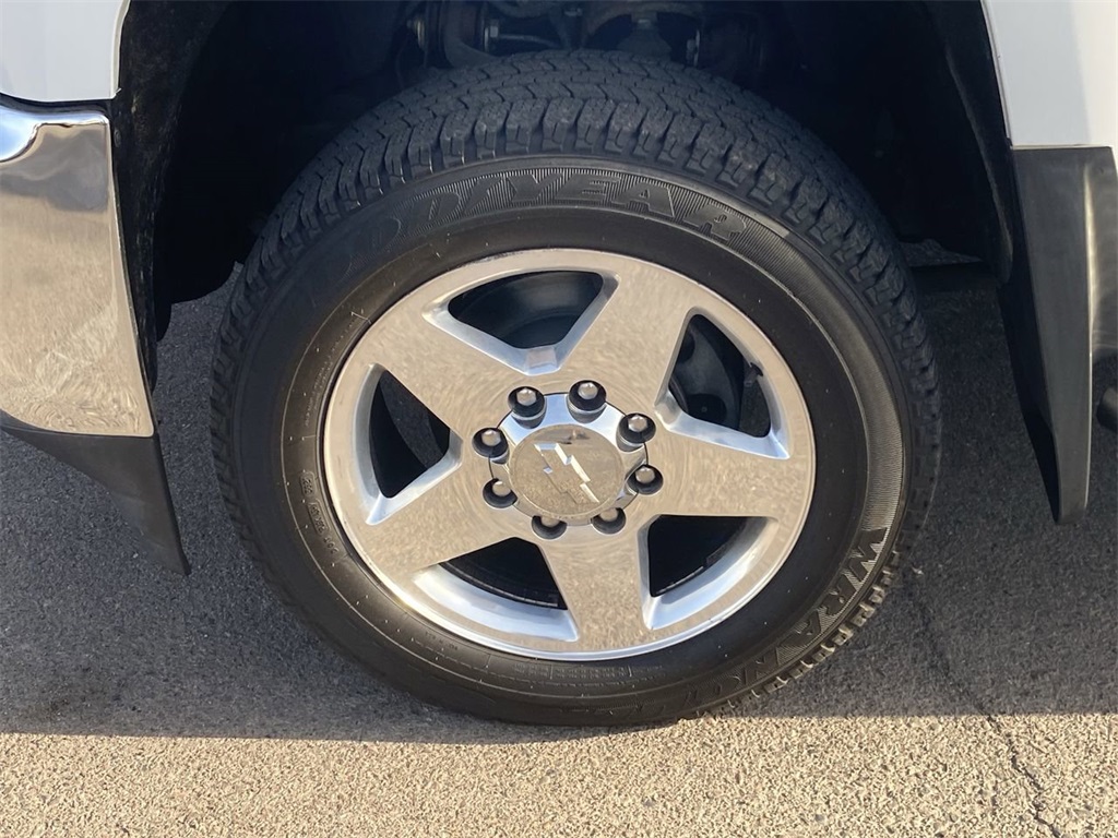 used 2015 Chevrolet Silverado 2500HD car, priced at $34,991