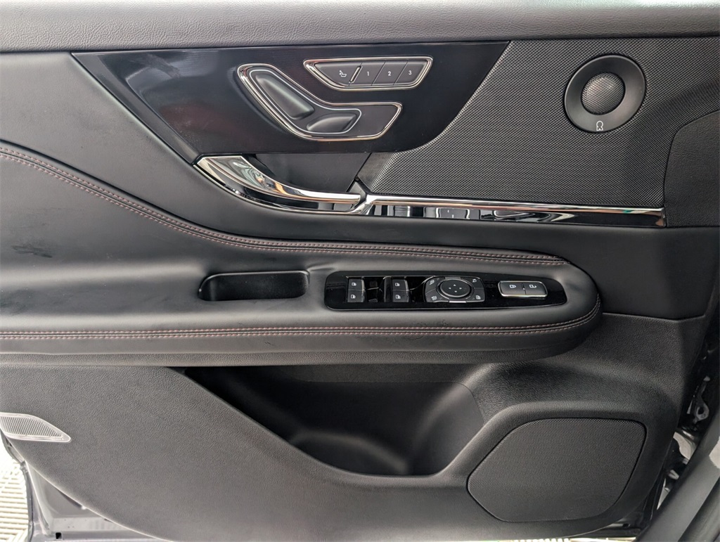 new 2025 Lincoln Corsair car, priced at $63,874