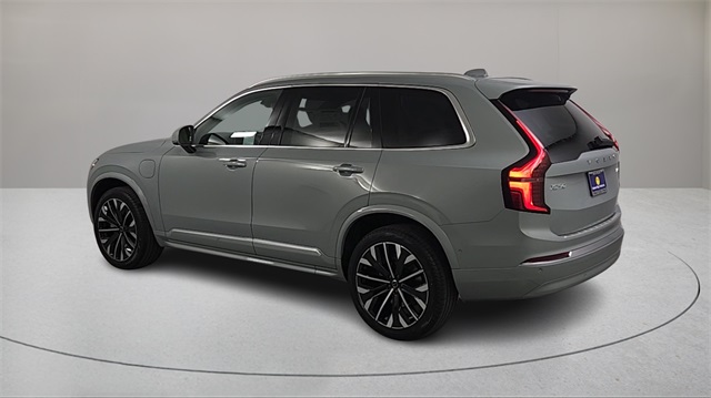 new 2026 Volvo XC90 Plug-In Hybrid car, priced at $85,625