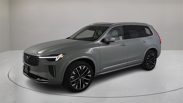 new 2026 Volvo XC90 Plug-In Hybrid car, priced at $85,625