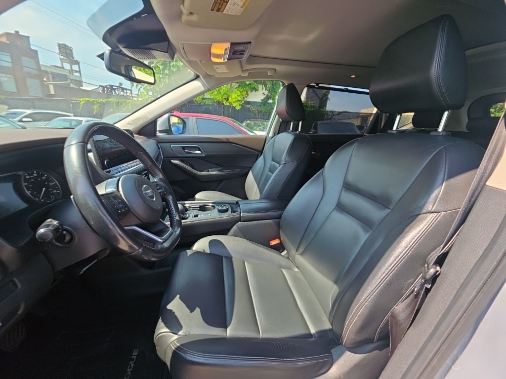 used 2021 Nissan Rogue car, priced at $19,895