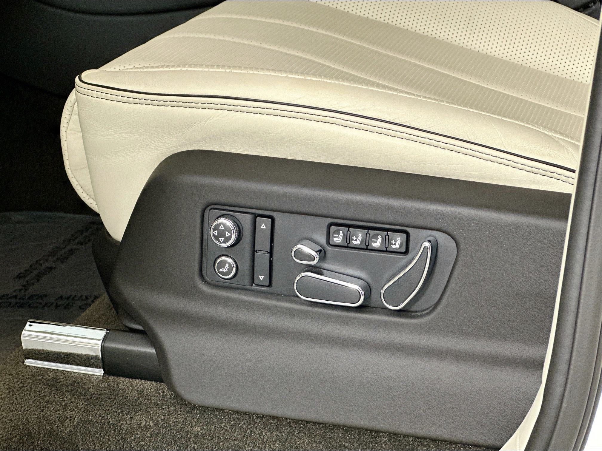 used 2021 Bentley Bentayga car, priced at $144,998