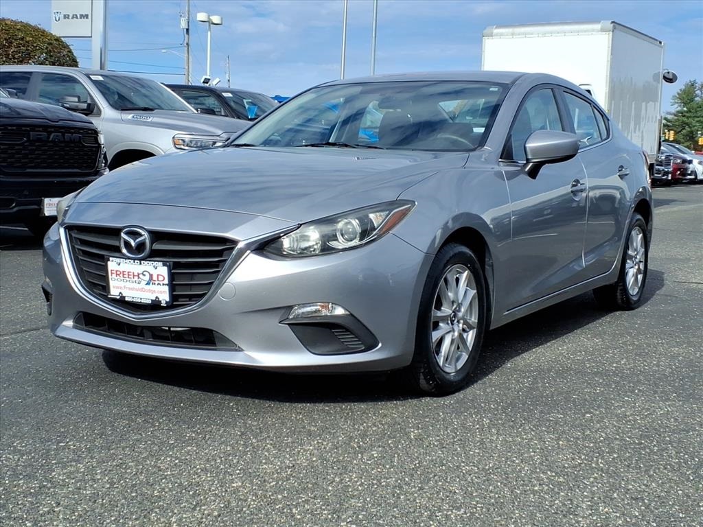 used 2014 Mazda Mazda3 car, priced at $9,900