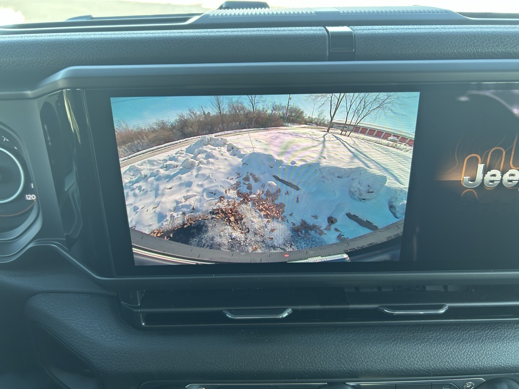 new 2026 Jeep Wrangler car, priced at $45,385