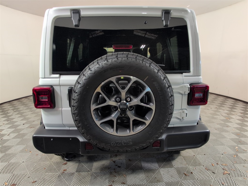 new 2025 Jeep Wrangler car, priced at $47,160